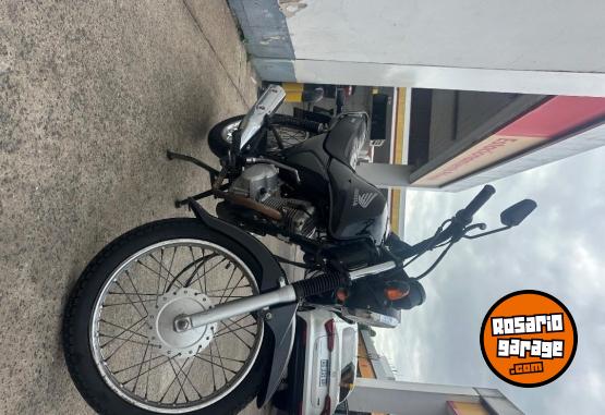 Motos - Honda CB 1 125 2013 Nafta 999999Km - En Venta