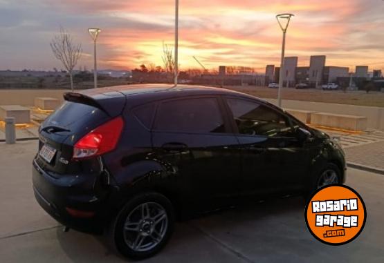 Autos - Ford Fiesta S plus 2019 Nafta 56000Km - En Venta