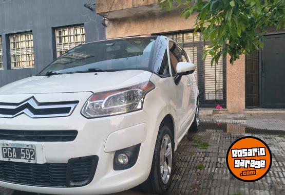 Autos - Citroen C3 picasso 2015 Nafta 138000Km - En Venta