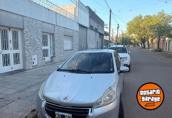 Autos - Peugeot Allure Tochscreen 2014 Nafta 128500Km - En Venta