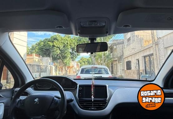 Autos - Peugeot Allure Tochscreen 2014 Nafta 128500Km - En Venta