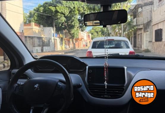 Autos - Peugeot Allure Tochscreen 2014 Nafta 128500Km - En Venta
