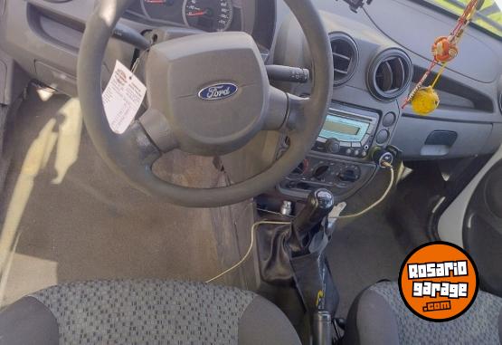 Autos - Ford Ka 2011 Nafta 210000Km - En Venta