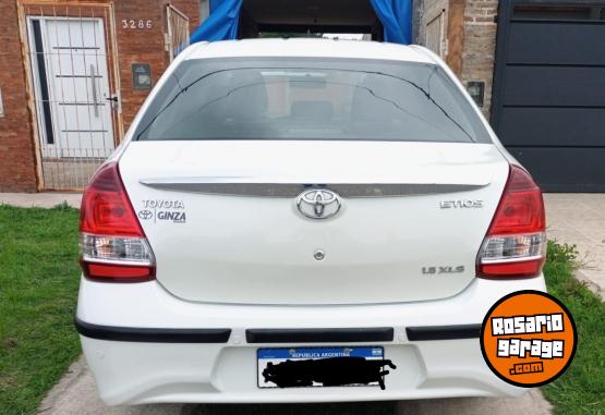 Autos - Toyota Etios xls 2018 Nafta 65000Km - En Venta