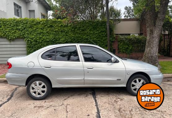 Autos - Renault Megane 2006 Diesel 350000Km - En Venta