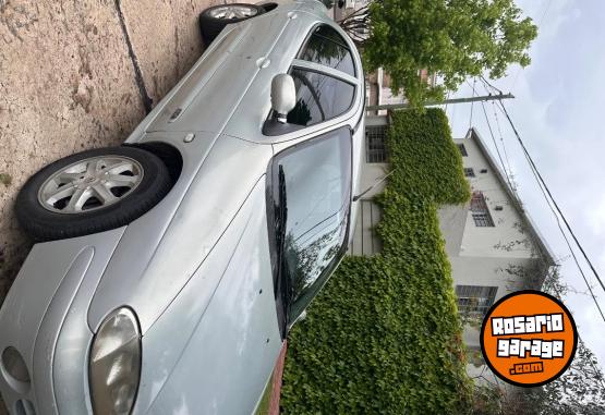 Autos - Renault Megane 2006 Diesel 350000Km - En Venta