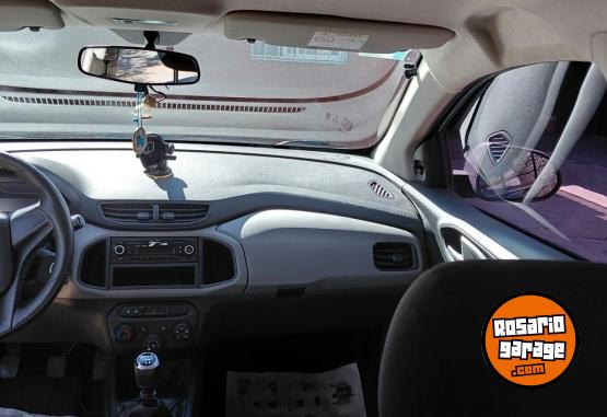 Autos - Chevrolet Ónix joy 2017 Nafta 82000Km - En Venta