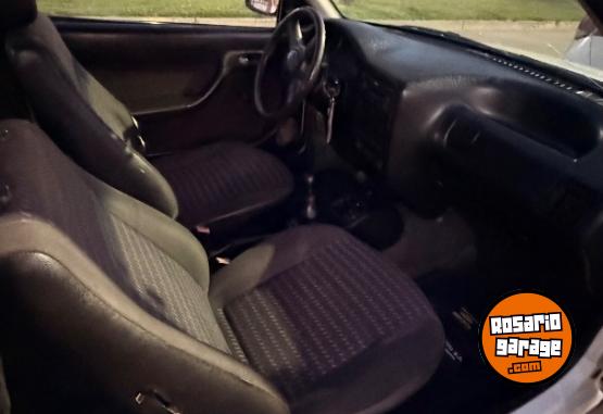 Autos - Volkswagen Gol power 1.6 2005 Nafta 225000Km - En Venta
