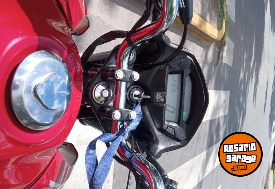 Motos - Honda New titan 2016 Nafta 52000Km - En Venta