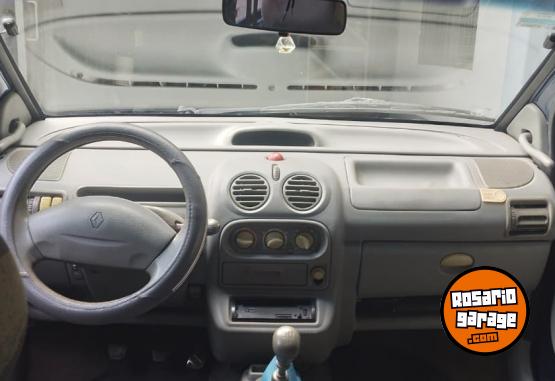 Autos - Renault Twingo 2000 Nafta 185000Km - En Venta