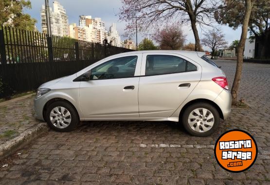 Autos - Chevrolet Onix 2016 Nafta 103000Km - En Venta
