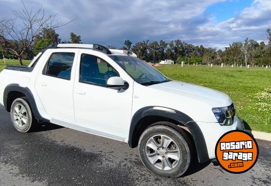 Camionetas - Renault Oroch ousider plus 2.0 2016 GNC 234300Km - En Venta