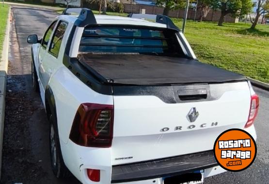 Camionetas - Renault Oroch ousider plus 2.0 2016 GNC 234300Km - En Venta