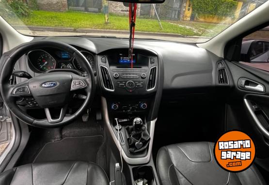 Autos - Ford Focus se plus 2016 Nafta 63000Km - En Venta