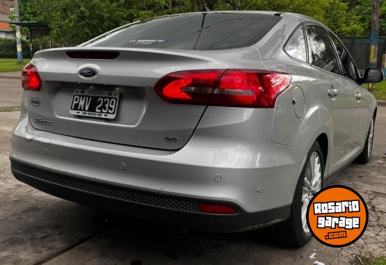 Autos - Ford Focus se plus 2016 Nafta 63000Km - En Venta