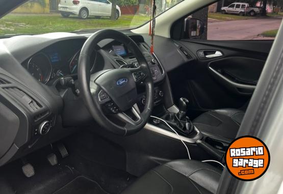 Autos - Ford Focus se plus 2016 Nafta 63000Km - En Venta