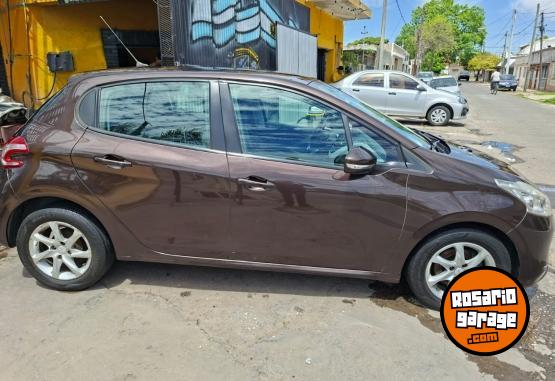 Autos - Peugeot Allure . 2014 Nafta 84000Km - En Venta