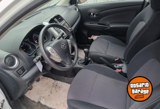 Autos - Nissan Versa 2016 Nafta 51000Km - En Venta