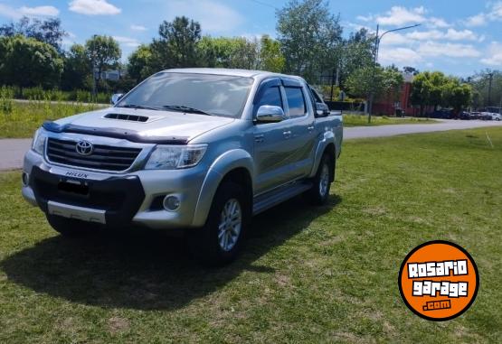 Camionetas - Toyota HILUX 2013 Diesel 180000Km - En Venta