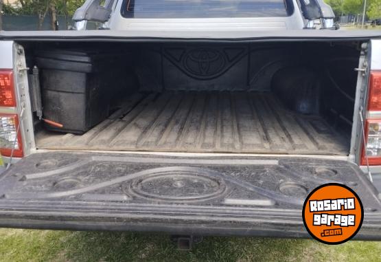 Camionetas - Toyota HILUX 2013 Diesel 180000Km - En Venta