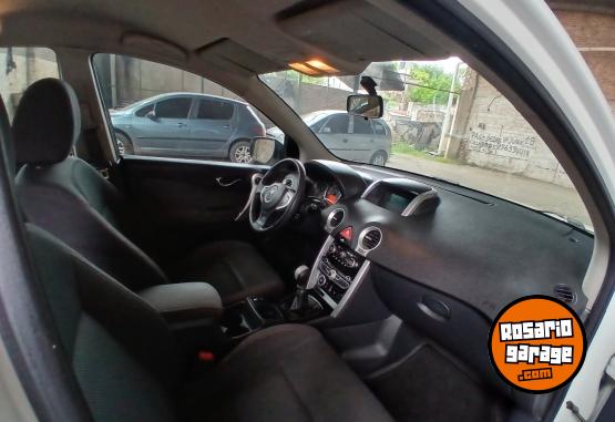 Camionetas - Renault Koleos Dinamique 4x4 MT 2011 Nafta 160000Km - En Venta