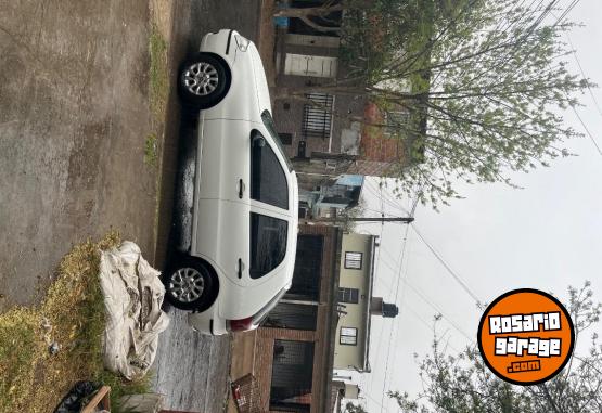 Autos - Fiat Palio fire 2015 Nafta 175000Km - En Venta