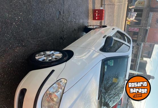 Autos - Fiat Palio fire 2015 Nafta 175000Km - En Venta