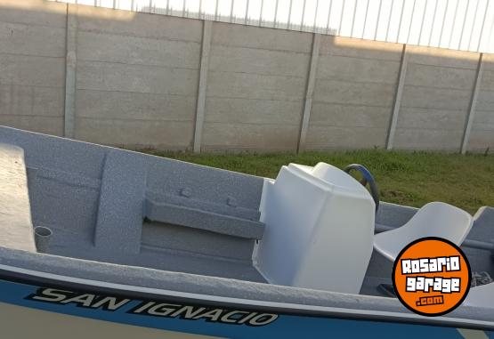 Embarcaciones - Lancha 520 Suzuki 30hp - En Venta