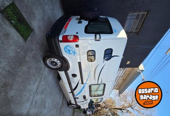 Utilitarios - Renault Master 2011 Diesel 199000Km - En Venta