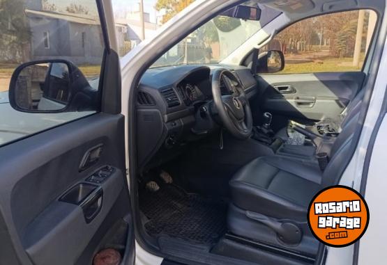 Camionetas - Volkswagen Amarok 2023 Diesel 145000Km - En Venta