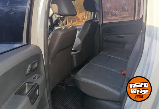 Camionetas - Volkswagen Amarok 2023 Diesel 145000Km - En Venta