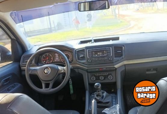 Camionetas - Volkswagen Amarok 2023 Diesel 145000Km - En Venta