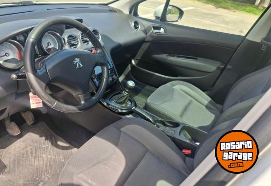 Autos - Peugeot 308 allure 2017 Diesel 160000Km - En Venta