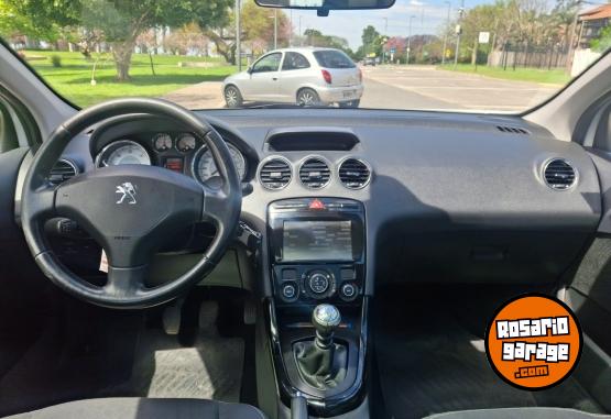 Autos - Peugeot 308 allure 2017 Diesel 160000Km - En Venta