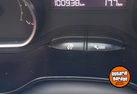 Autos - Peugeot 2008 2018 Nafta 106000Km - En Venta