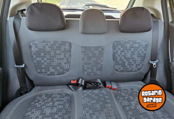 Autos - Fiat PALIO 1.4 2017 Nafta 49000Km - En Venta