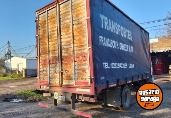 Camiones y Grúas - Mercedes Benz 1720 2011 titular permuto - En Venta