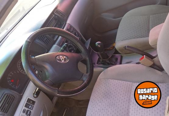 Autos - Toyota Corolla xei 1.8 2006 Nafta 320000Km - En Venta