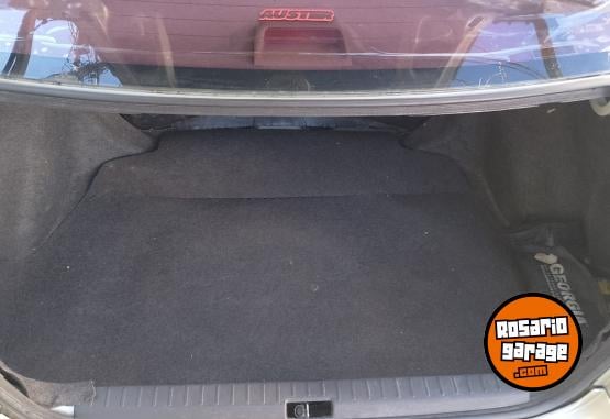 Autos - Toyota Corolla xei 1.8 2006 Nafta 320000Km - En Venta