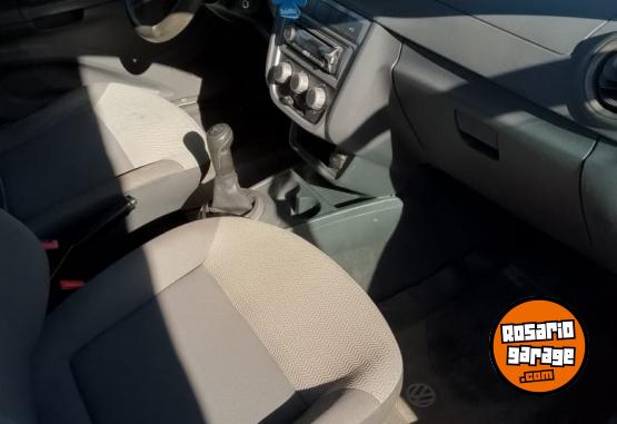 Autos - Volkswagen Voyage Confortline 2009 Nafta 183000Km - En Venta