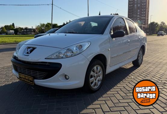 Autos - Peugeot 207 XS 1.4 COMPACT HDI 2013 Nafta 165000Km - En Venta