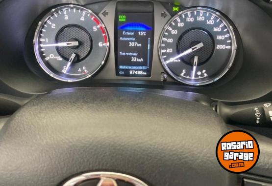 Camionetas - Toyota SRV 2021 Diesel 97000Km - En Venta