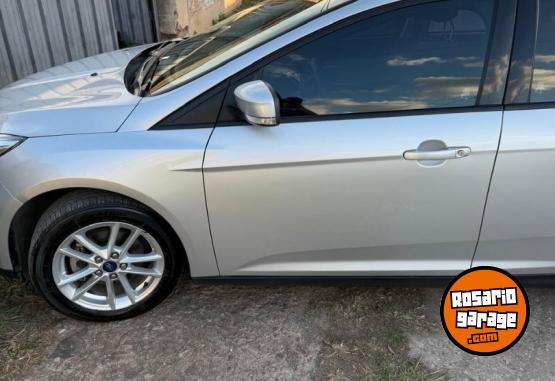 Autos - Ford FOCUS 2018 GNC 96000Km - En Venta