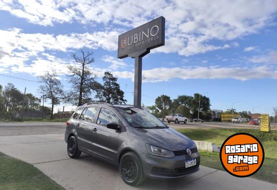 Autos - Volkswagen Suran Comfortline 1.6 2017 Nafta 205000Km - En Venta