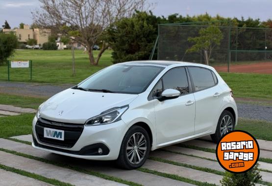 Autos - Peugeot 208 Allure 2018 Nafta 75000Km - En Venta