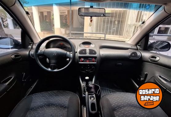 Autos - Peugeot 206 2009 Nafta 130000Km - En Venta