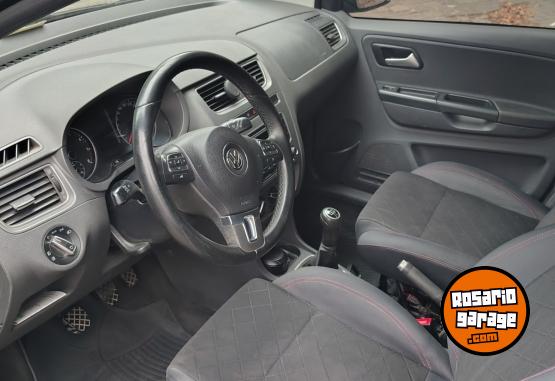 Autos - Volkswagen HIGHLINE 1.6 5P 2014 Nafta 100000Km - En Venta