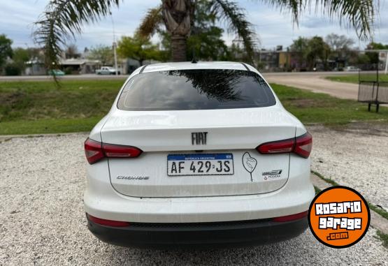 Autos - Fiat Cronos 1.8 Precision 2022 Nafta 52000Km - En Venta