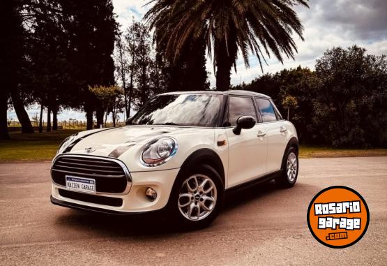 Autos - Mini COOPER PEPPER F55 2017 Nafta 73800Km - En Venta