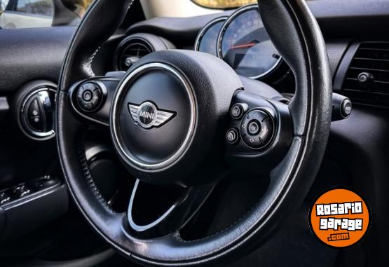 Autos - Mini COOPER PEPPER F55 2017 Nafta 73800Km - En Venta
